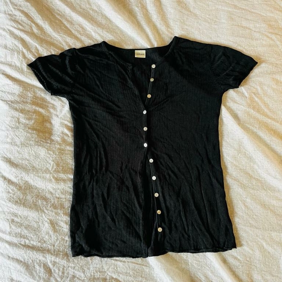 Black ribbed stretchable top - Picture 2 of 9